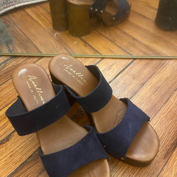 Navy and brown block platform heel - Picture 4 of 5